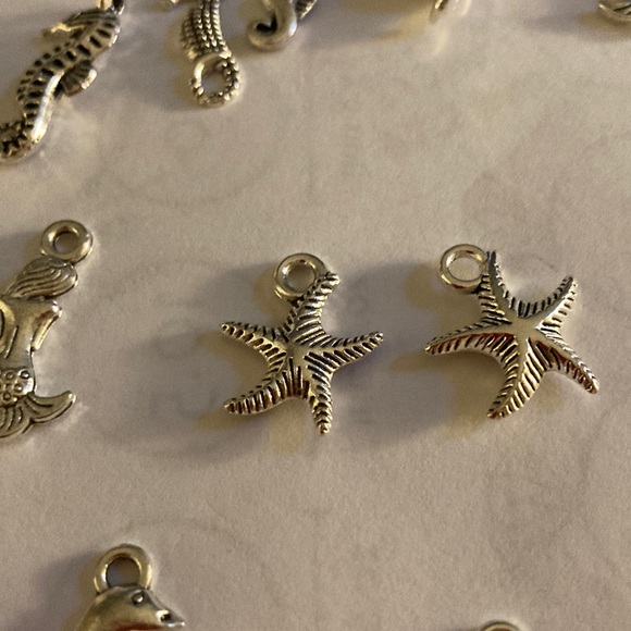 Lot of 13 charms/pendants Under the sea theme for jewelry - Picture 3 of 5